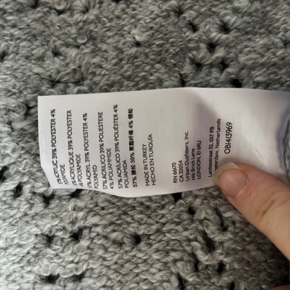 Cozy Maeve Anthropologie cardigan - Picture 4 of 5